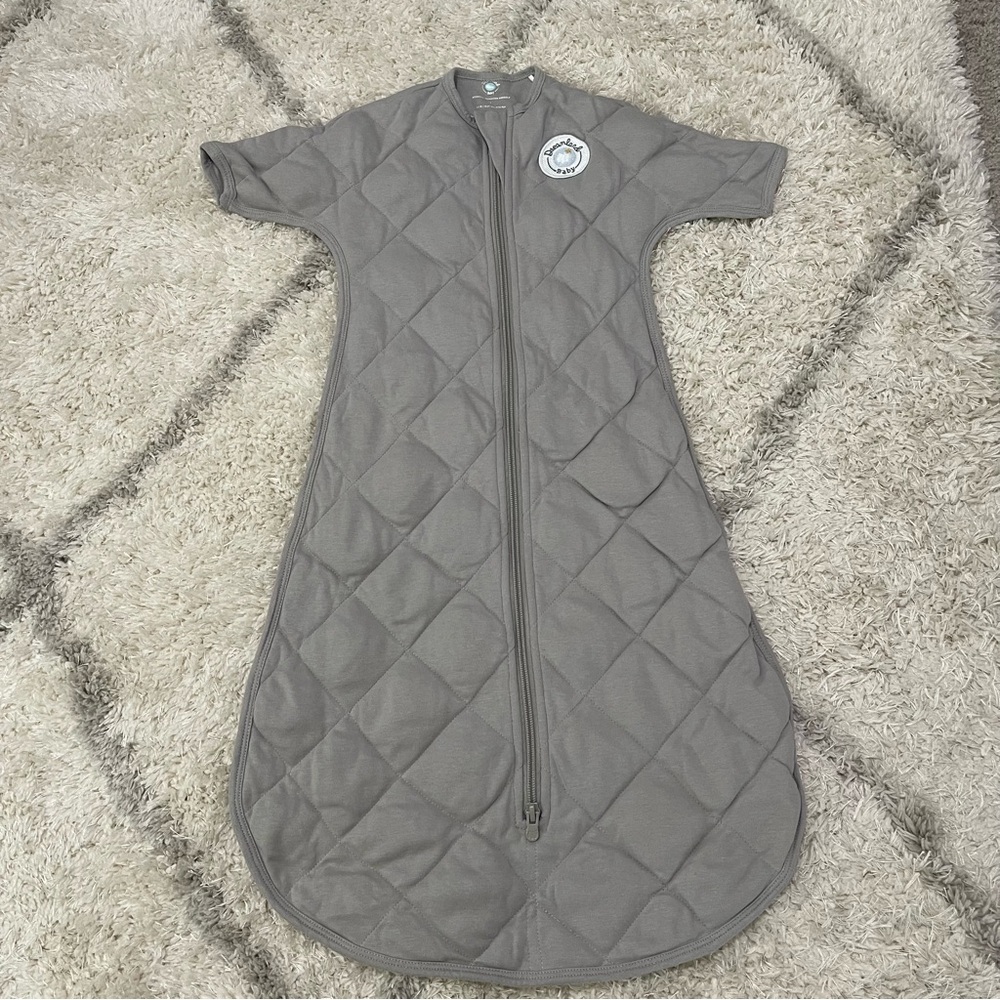 Dreamland baby weighted transition swaddle (6-9M) size large in grey (15-21lbs)